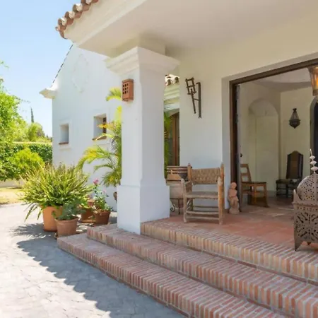 Casa Sol Encantadora Con Piscina 别墅