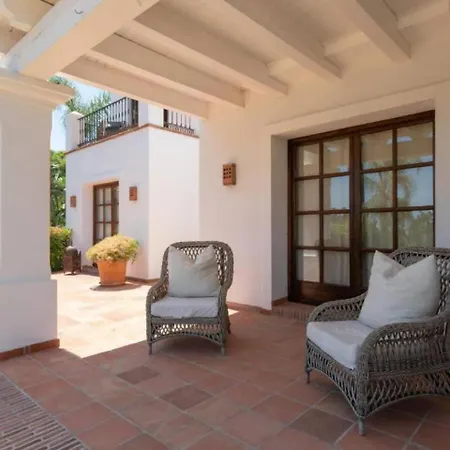Casa Sol Encantadora Con Piscina * 马尔韦利亚